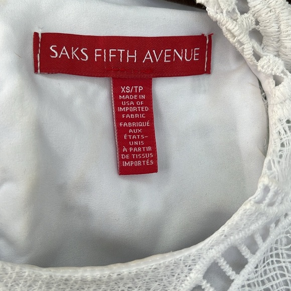 Saks fifth avenue lace top XS - Picture 4 of 4